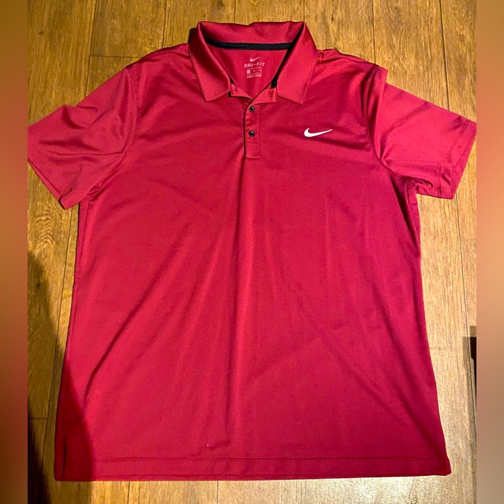 Nike men’s pullover